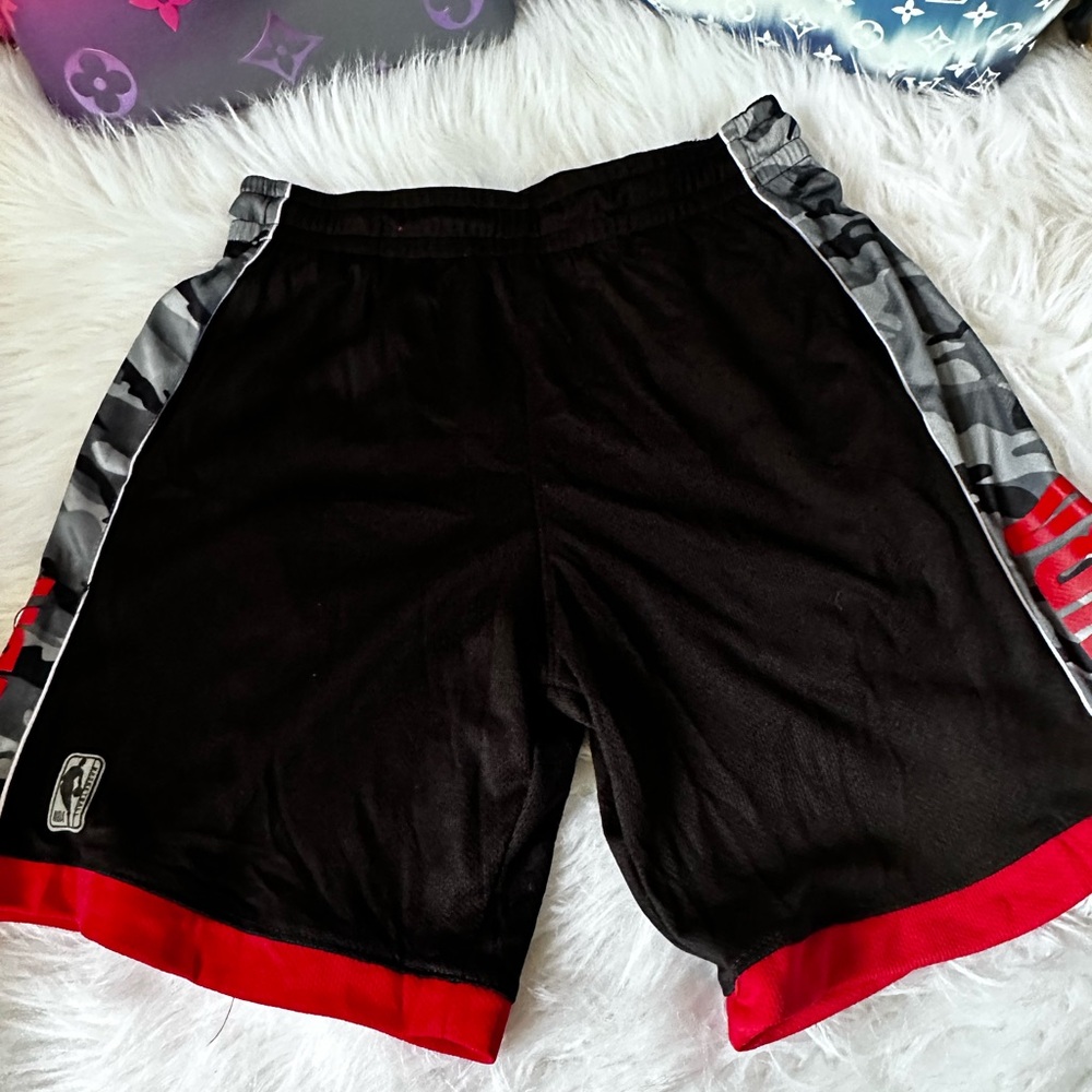 GUC NBA Black Shorts with Red Drawstring Size M
